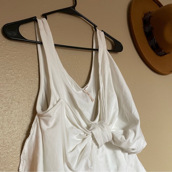 NWOT - FREE PEOPLE - White Bow Cami Tank Top - Stretchy SOFT - Size S - New! - Picture 9 of 12